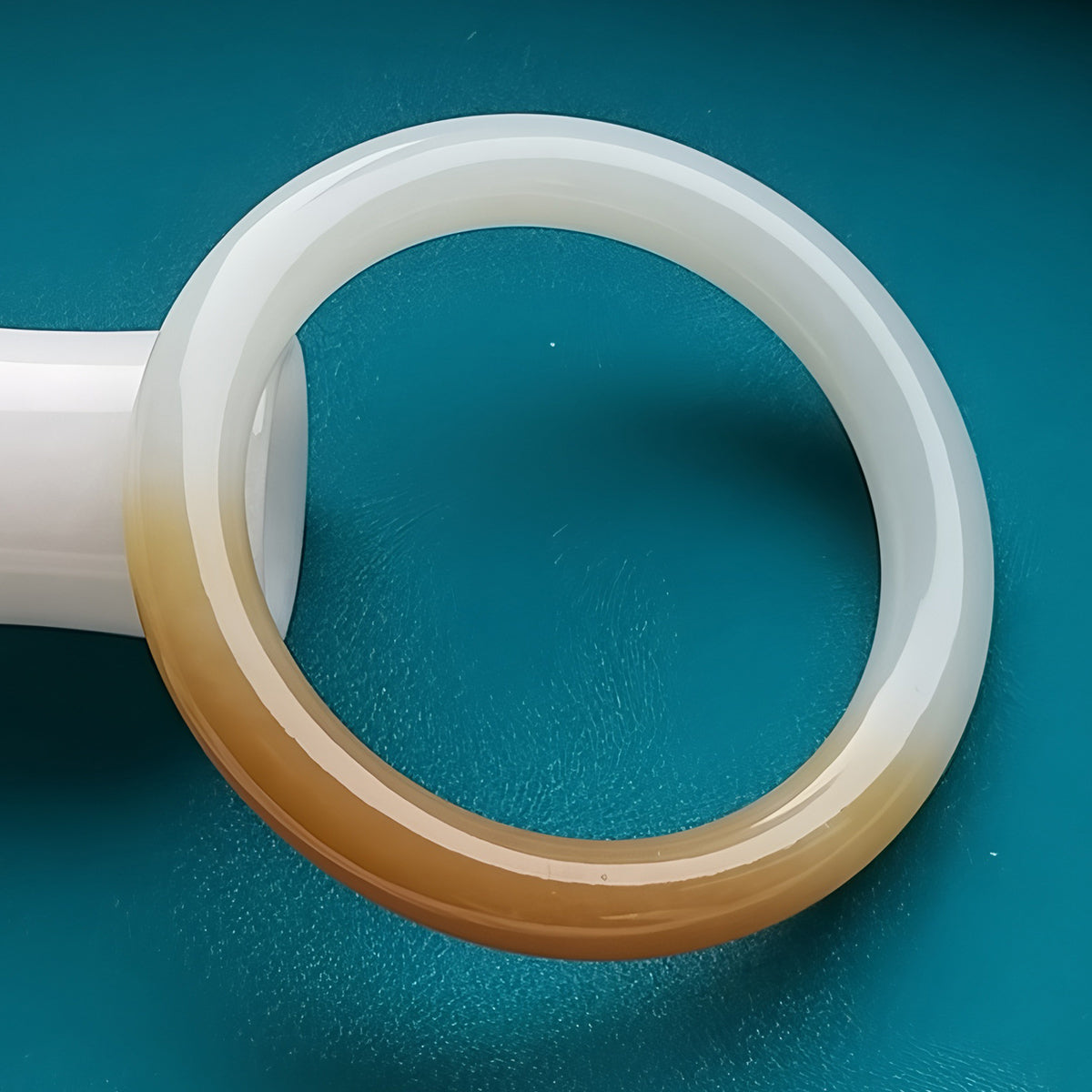 Quartzite White and Yellow Jade Bracelet