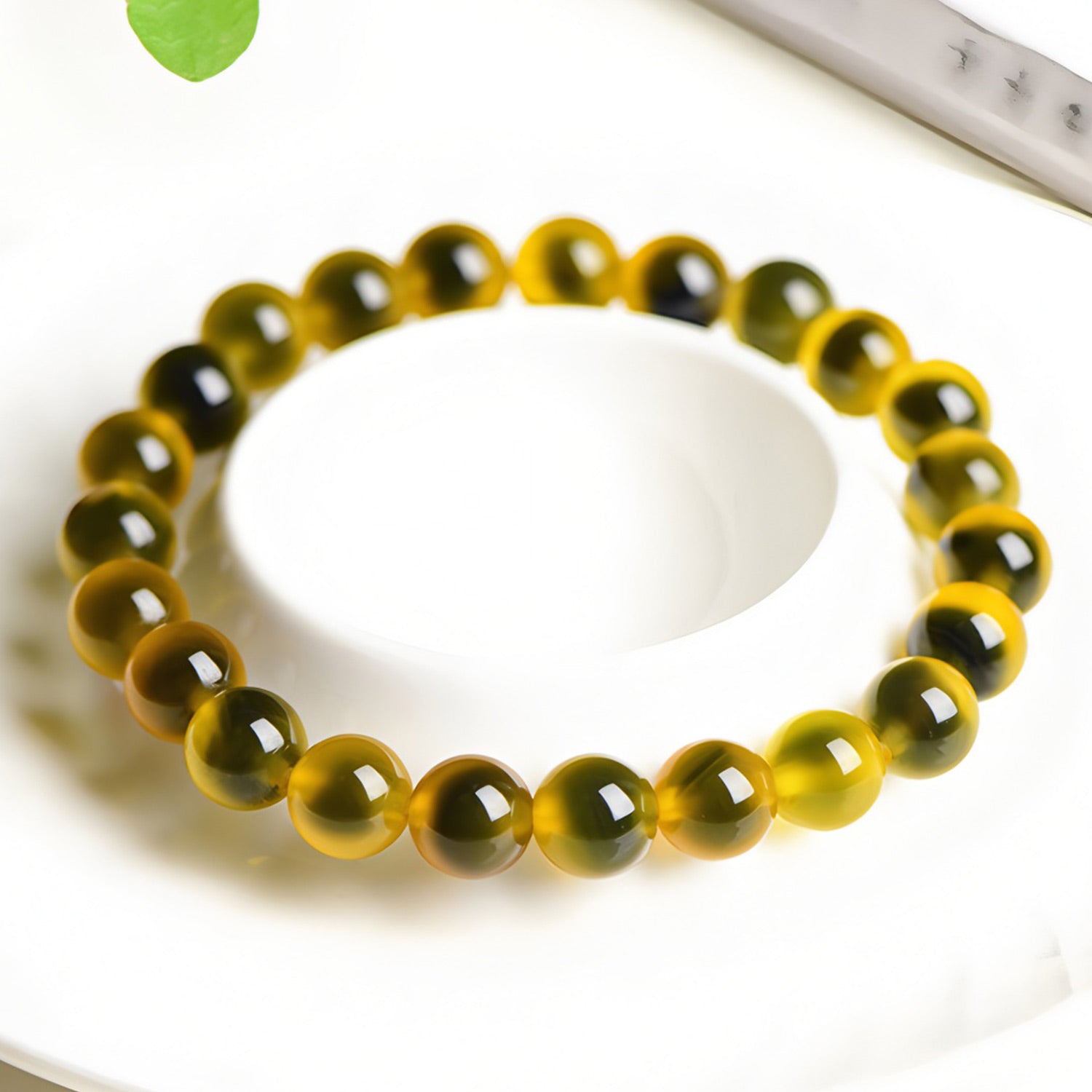 Elegant gradient agate yellow bracelet