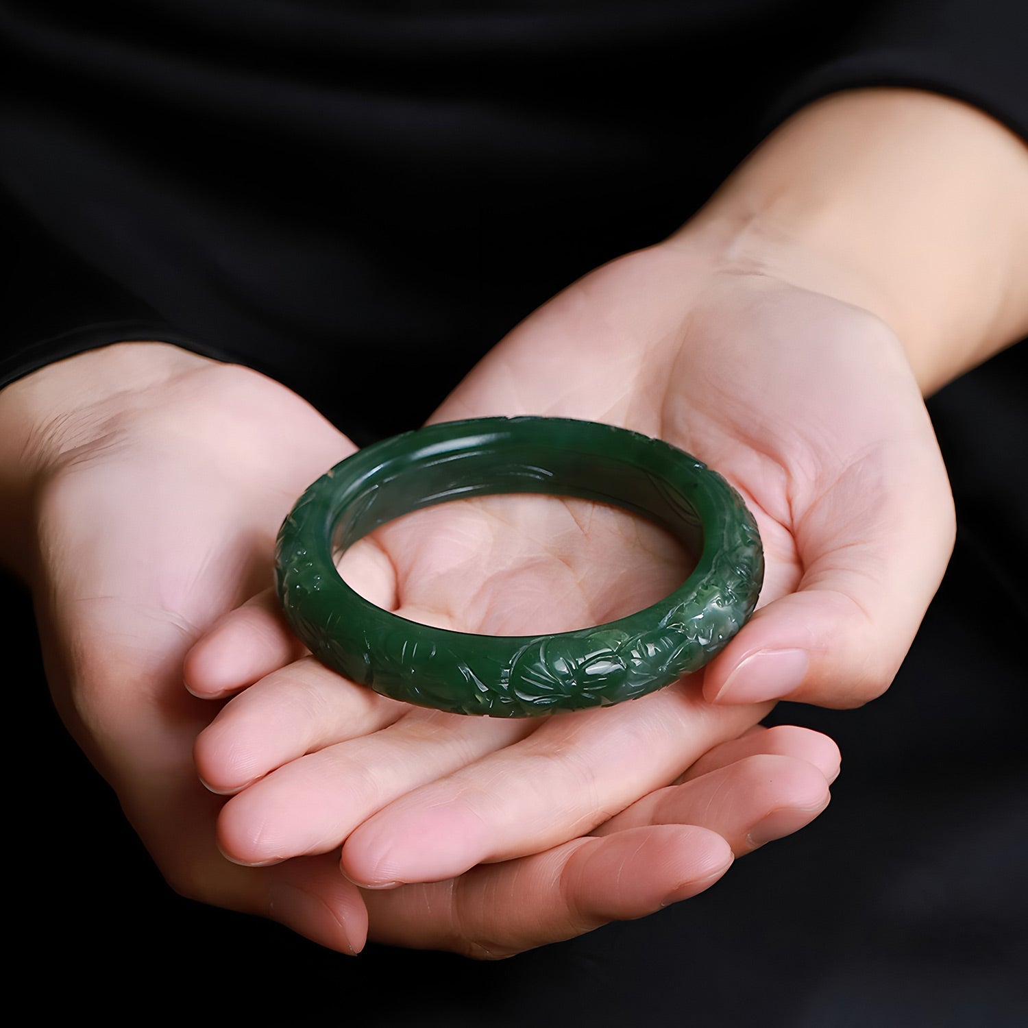 Natural Hetian jade old material jasper hand-carved green jade Bangles