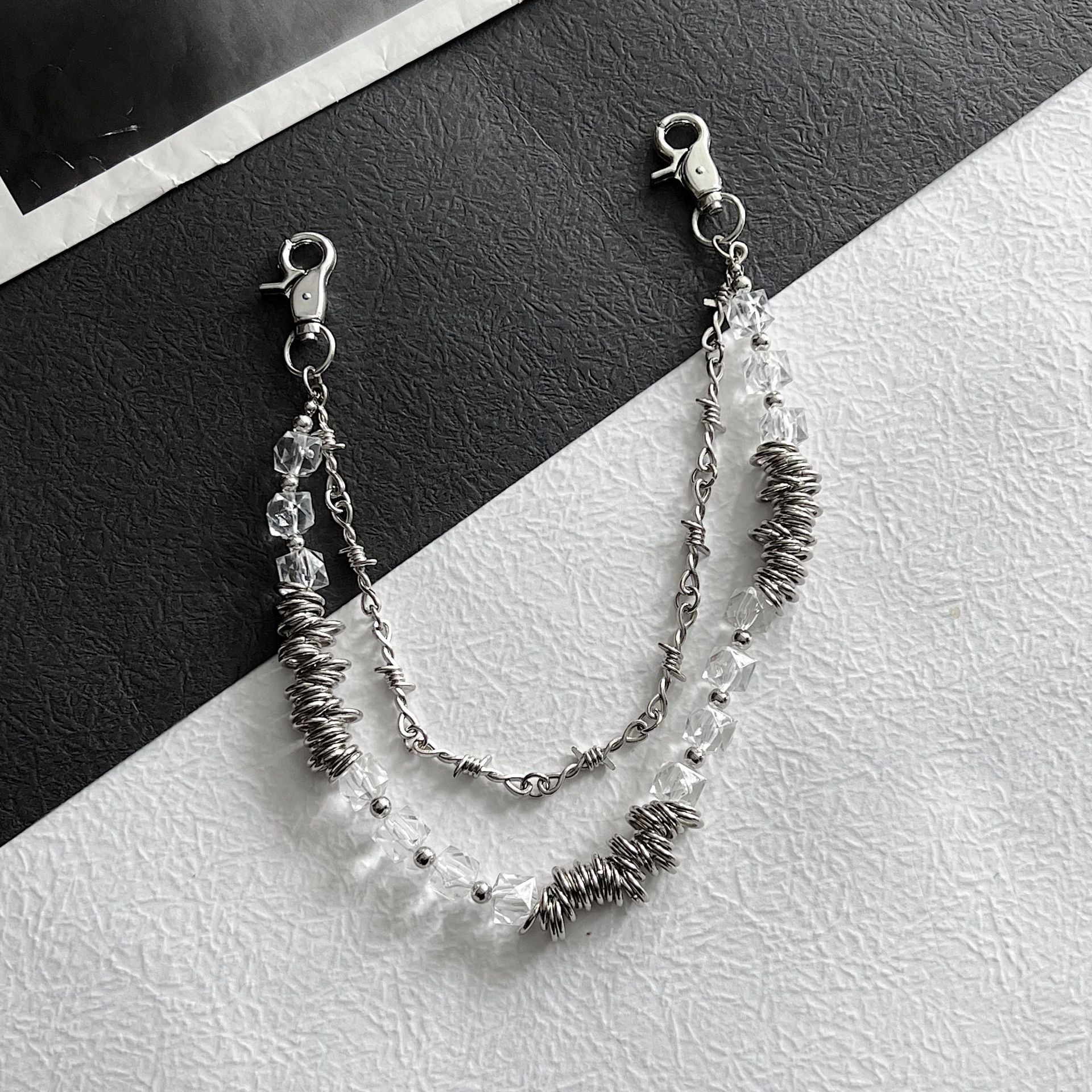 Original thorn-shaped pearl pants chain