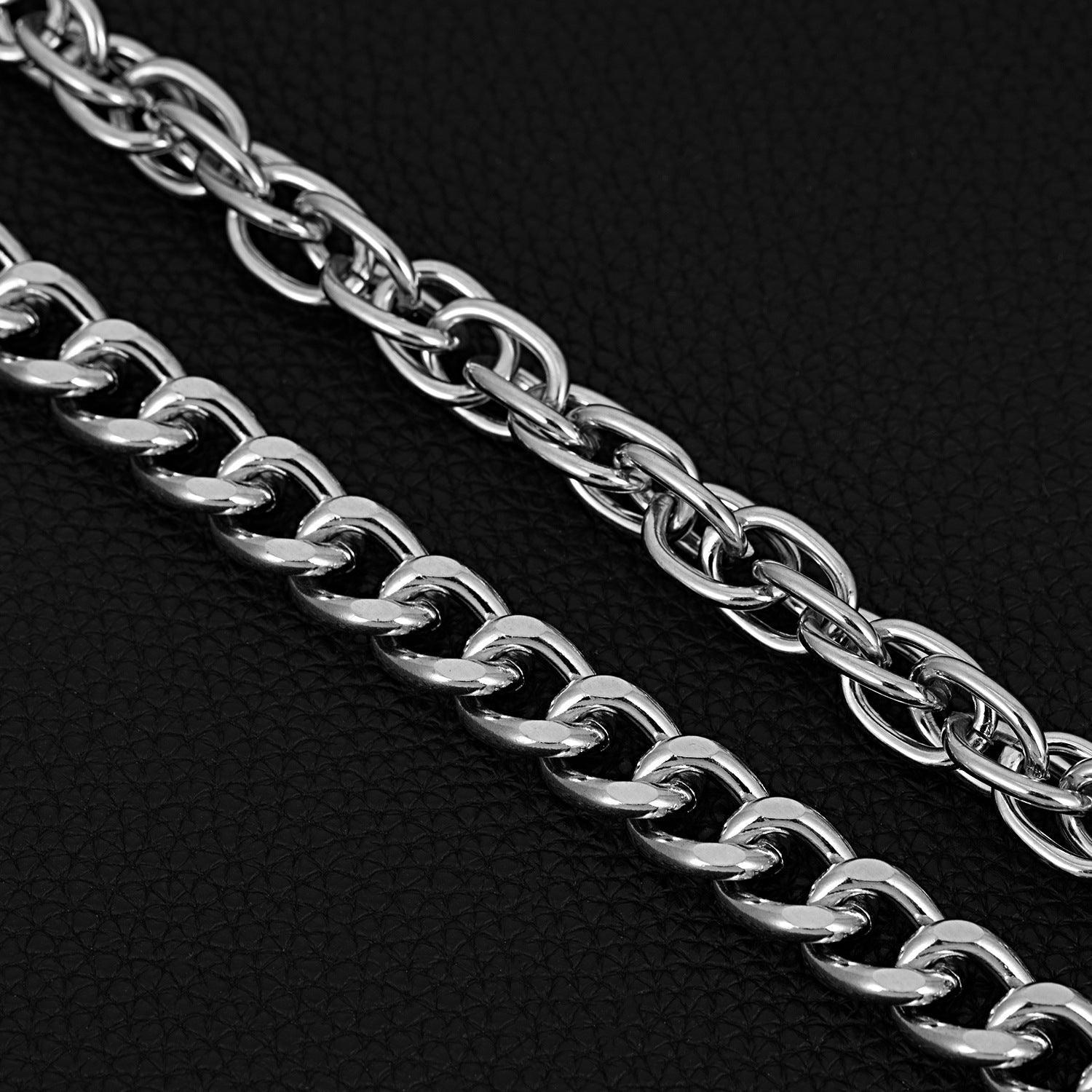 Combinable and detachable DIY keychain pants chain