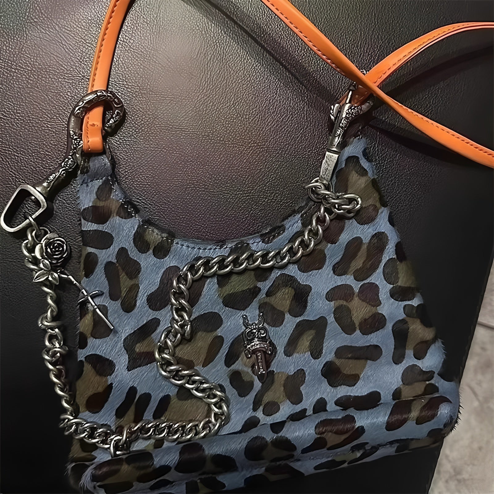 Pioneer design erd style rose embossed pants chain