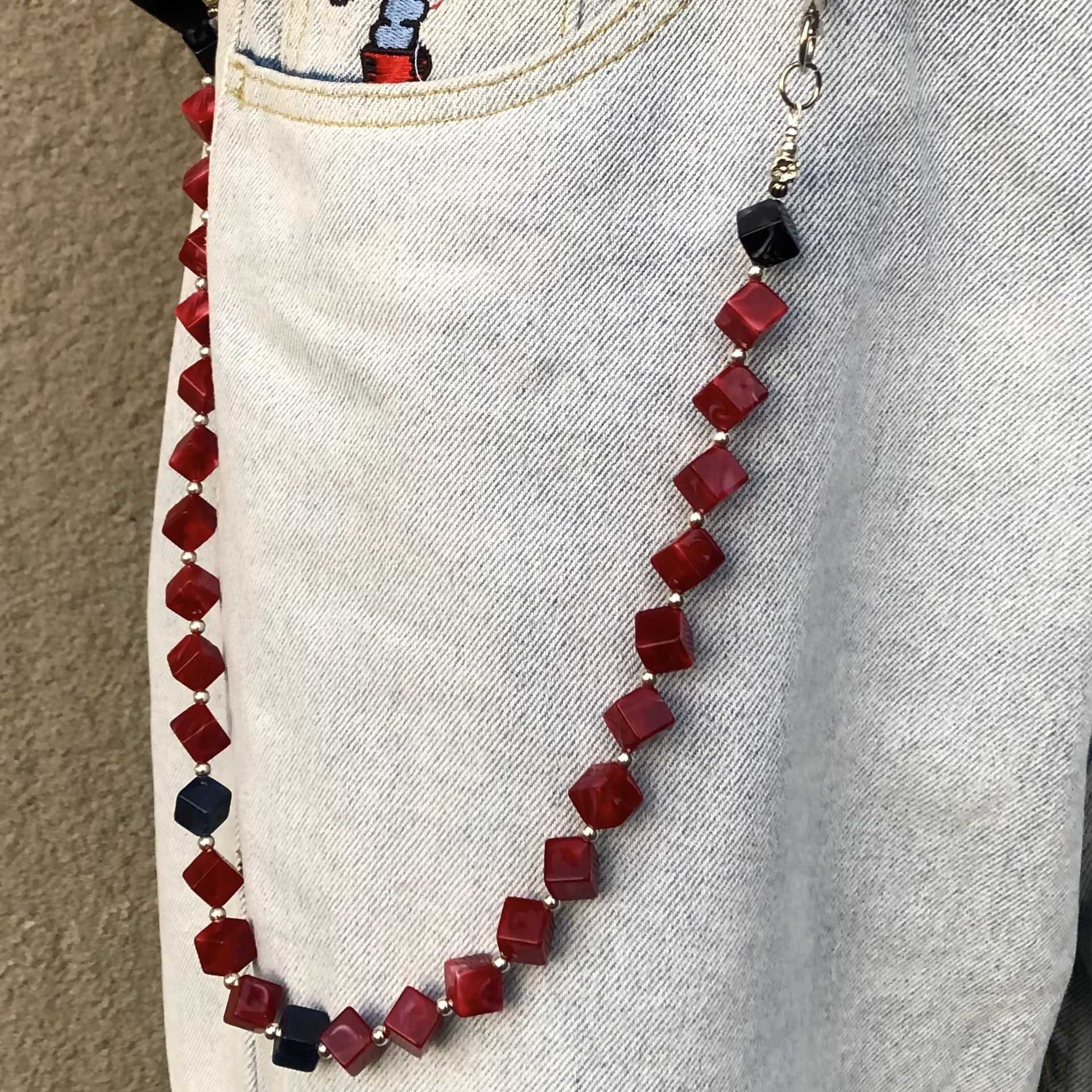 Volcanic stone red waist pendant pants chain