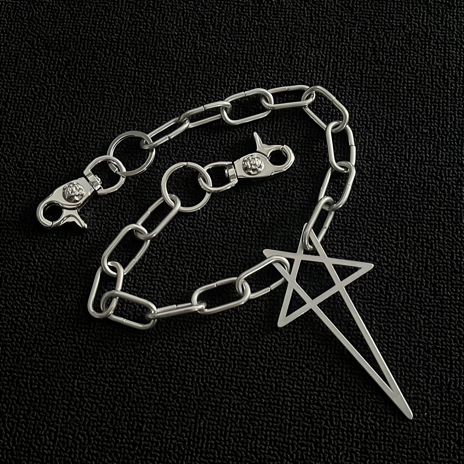 Five-pointed star patchwork trouser chain