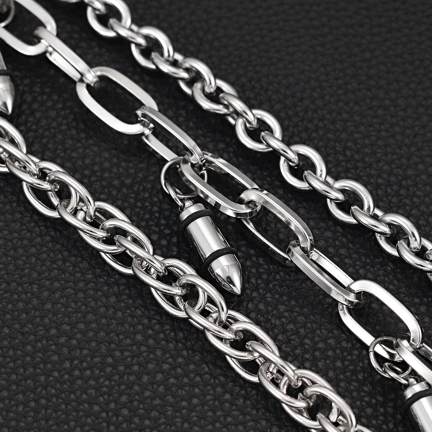Light luxury three-chain bullet jeans chain