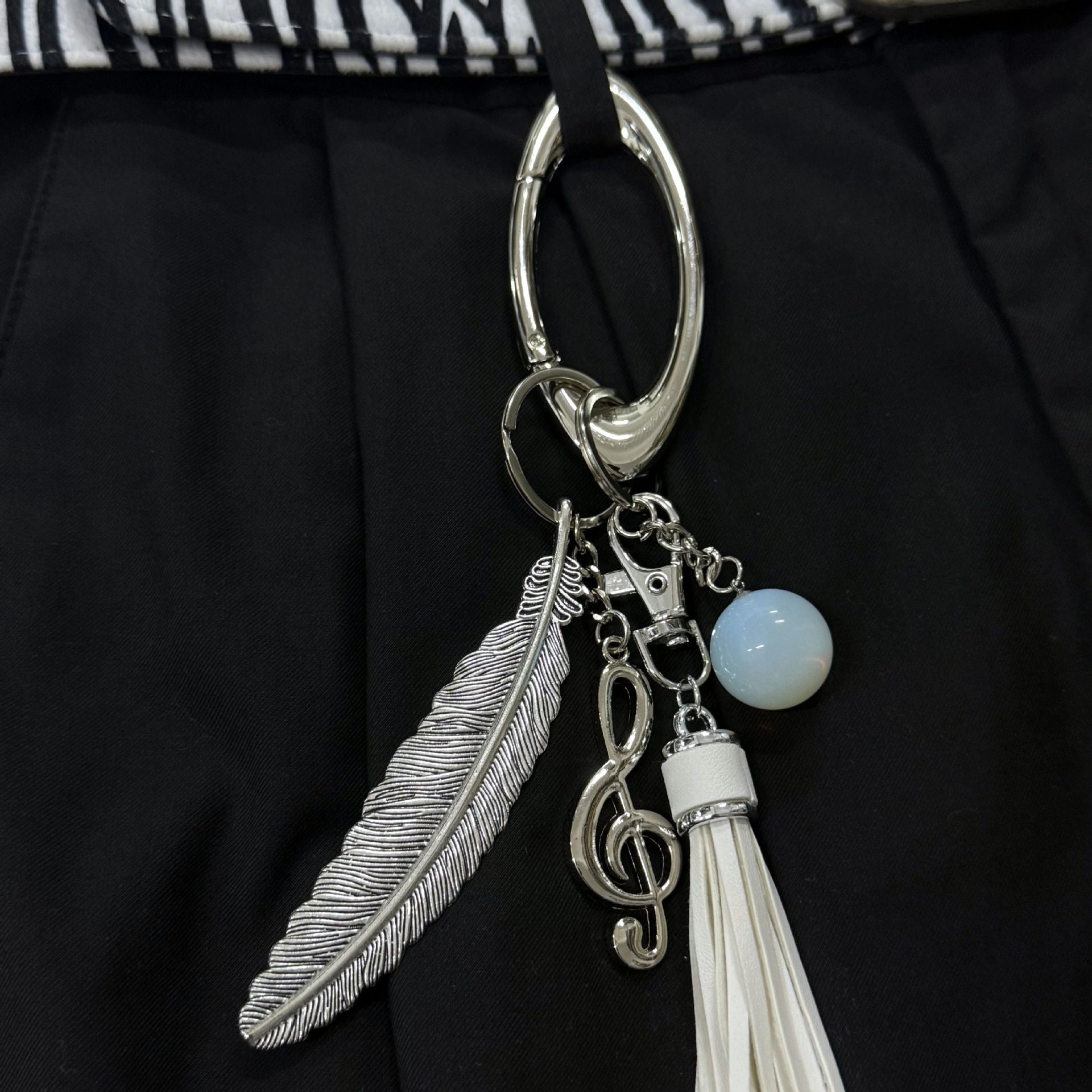 Small bag pendant trouser chain