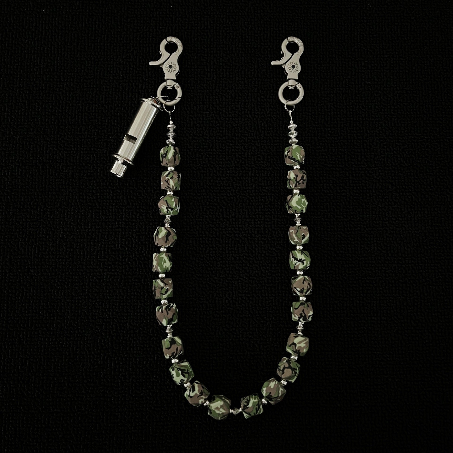 Silicone camouflage whistle pants chain