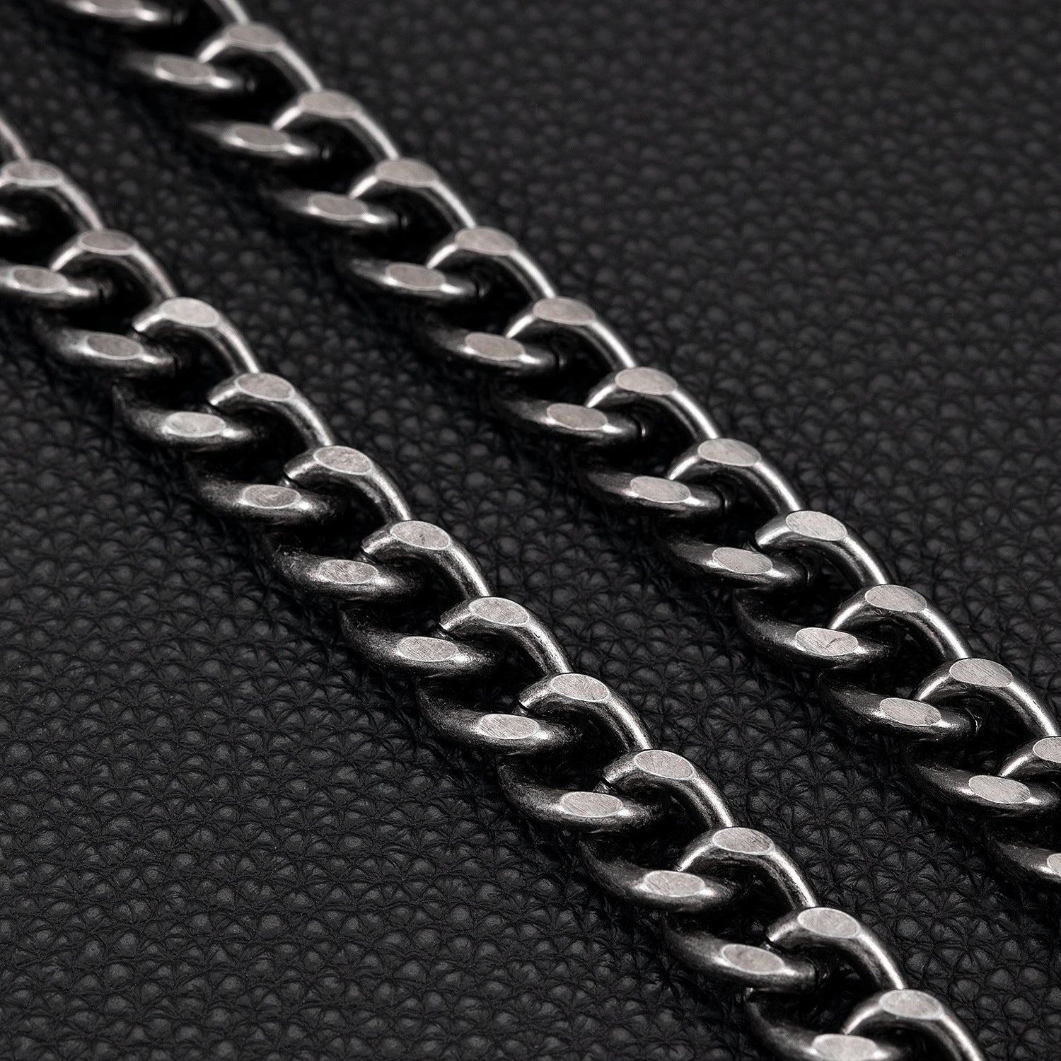 Creative double gun bullet retro double layer bold trouser chain