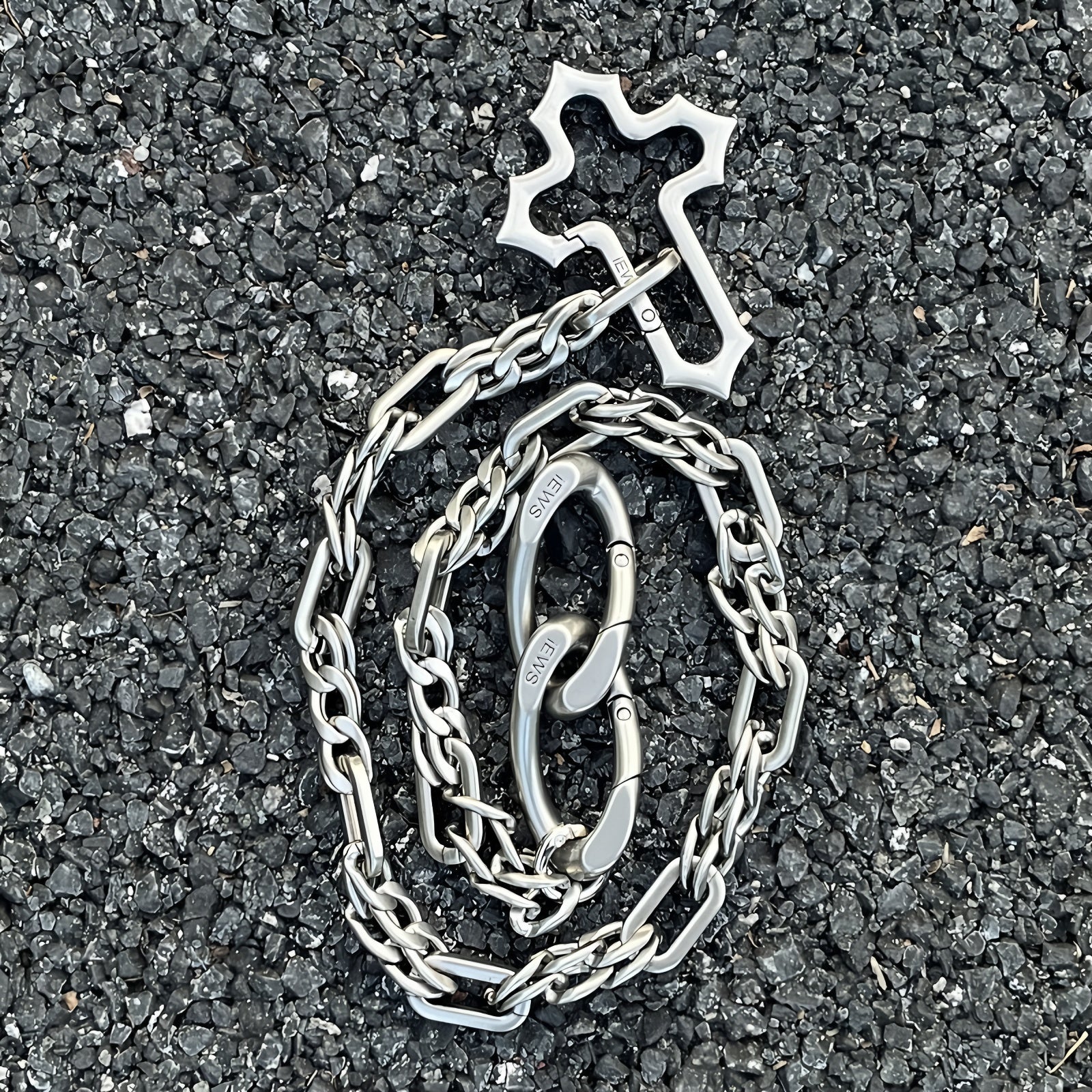 Cross stitching waist chain