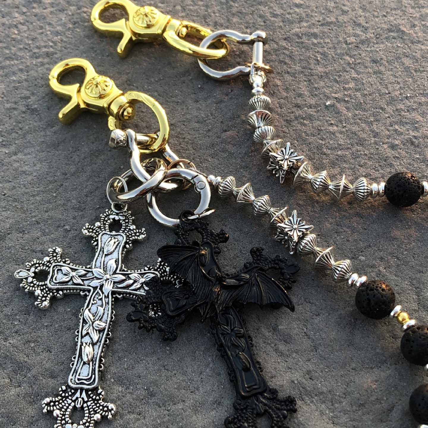 Volcanic Stone Creative Cross Pants Chain