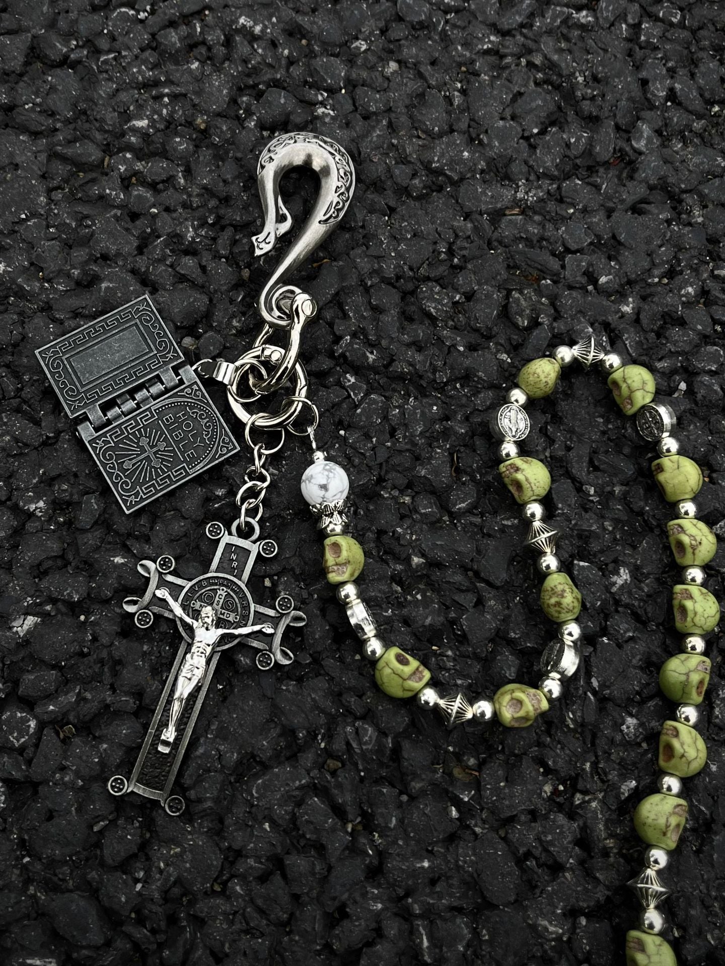 Volcanic Stone Creative Accessory Pants Chain