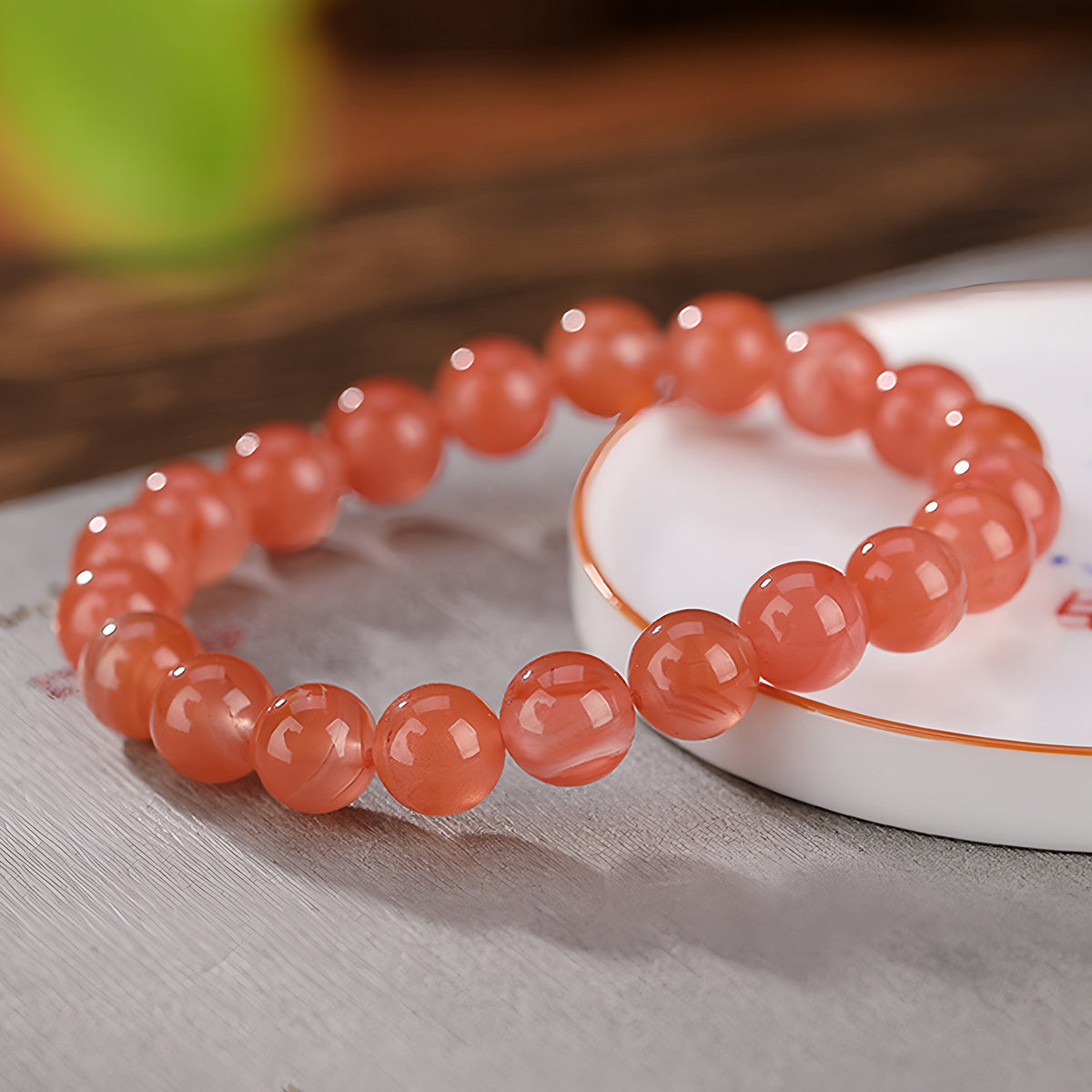 Natural pink jade beaded bracelet