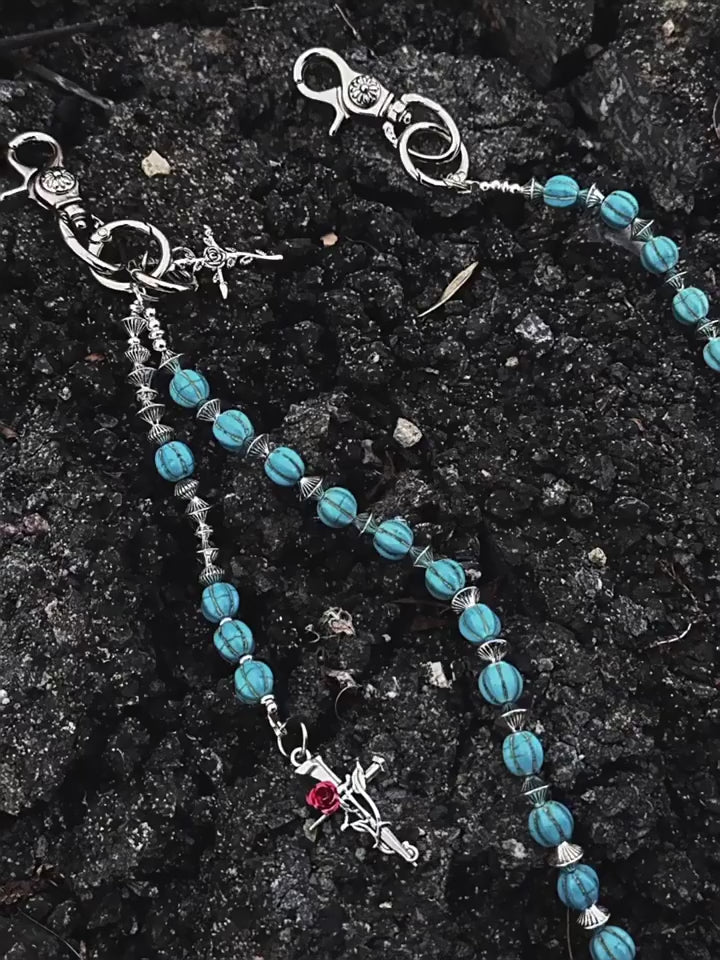 Volcanic stone waist pendant pants chain