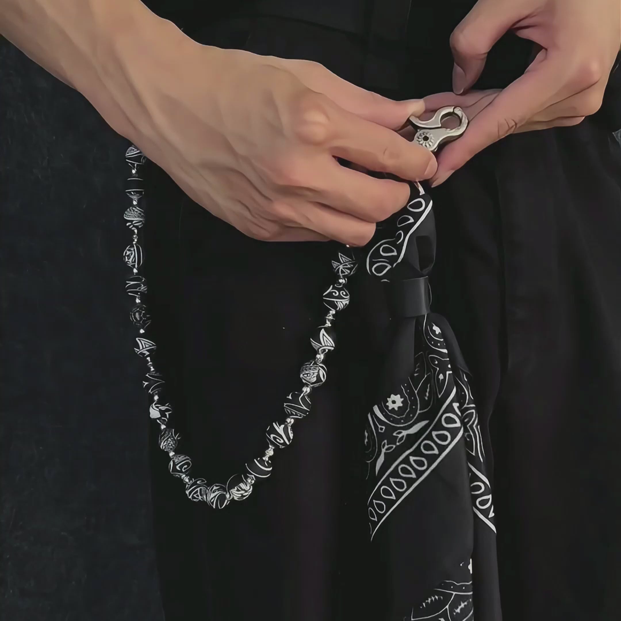 Flower silicone pants square scarf personalized pants chain