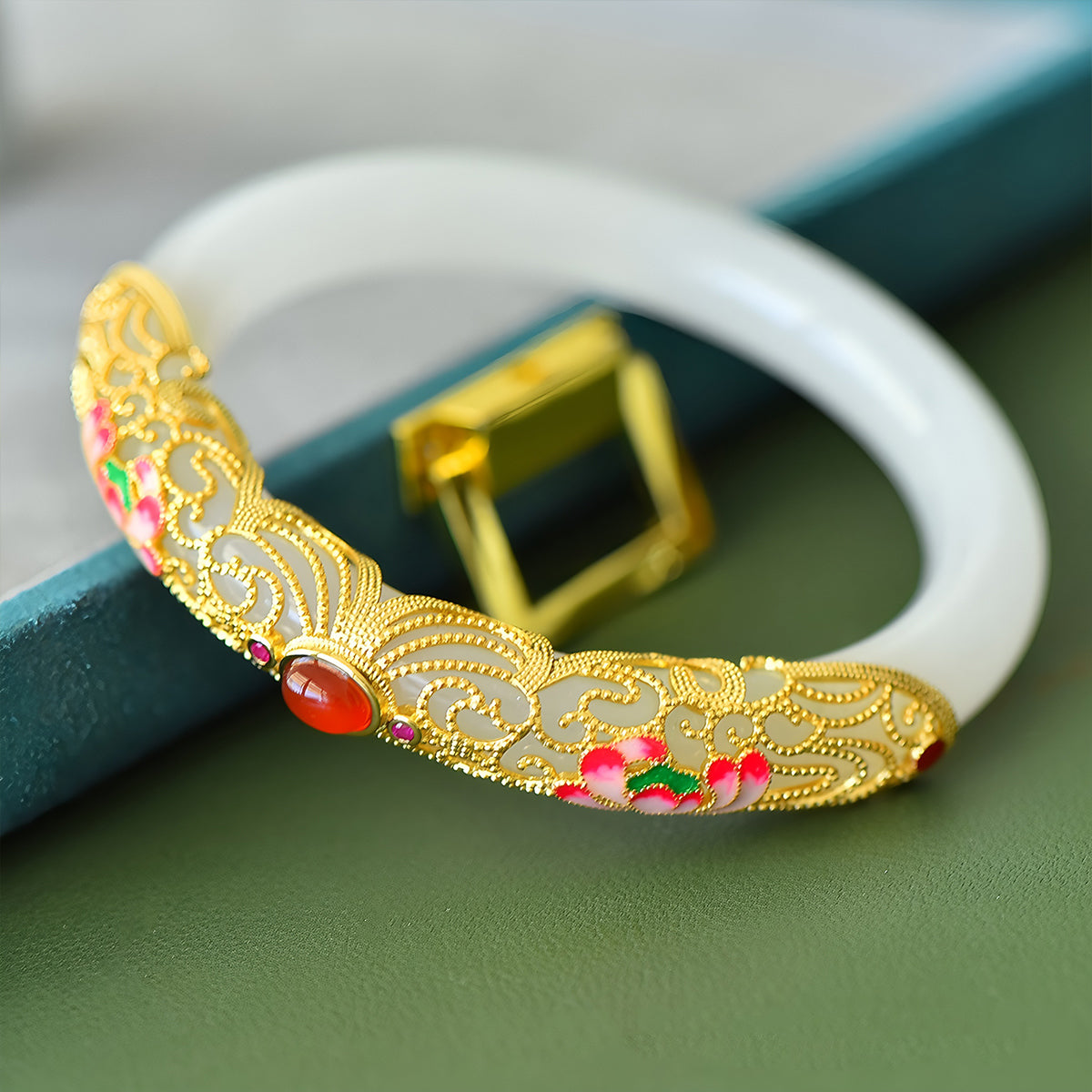 Natural hand-inlaid white jade bracelet