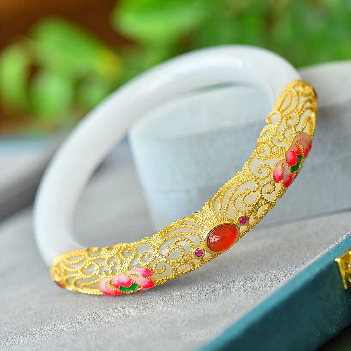 Natural hand-inlaid white jade bracelet