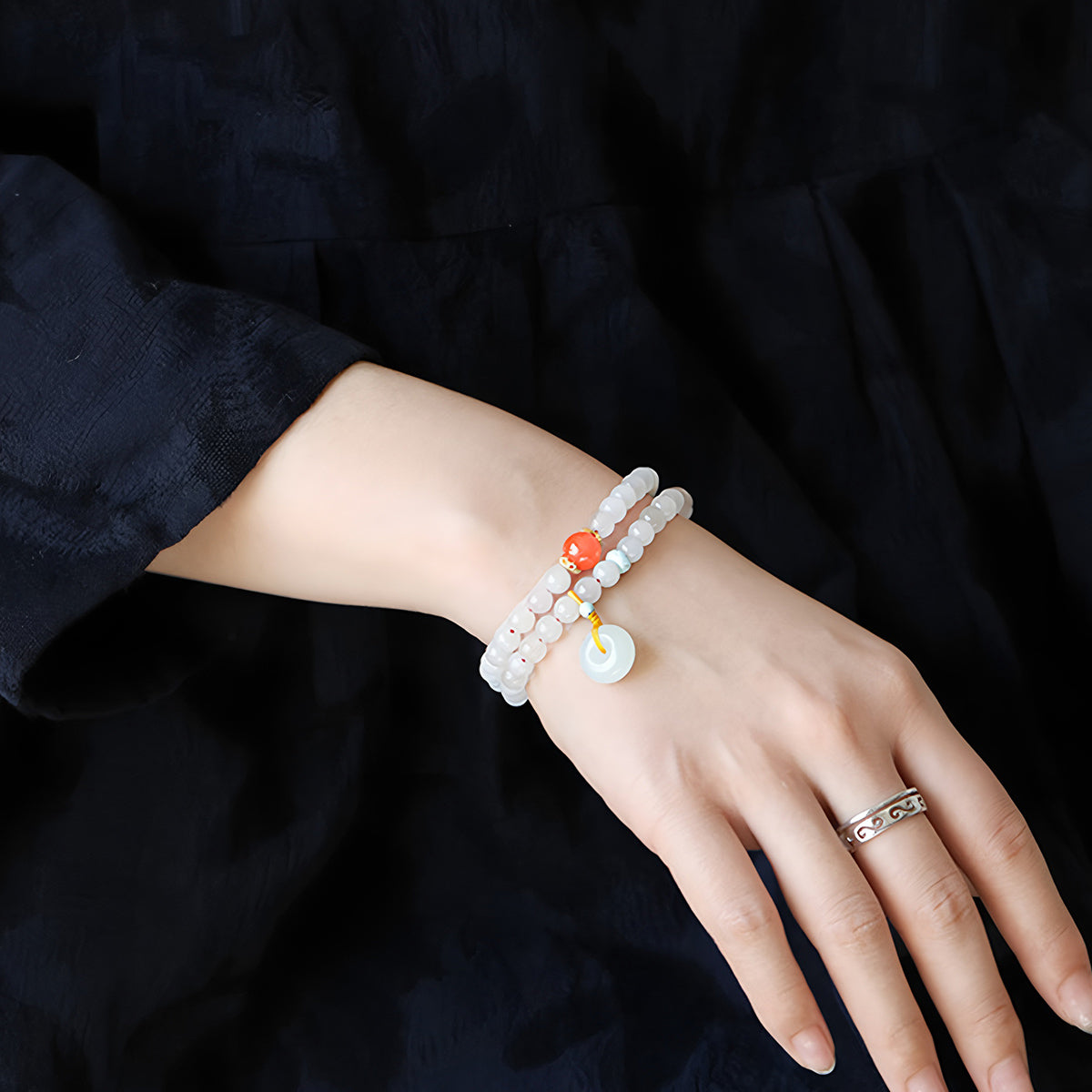 Natural Hetian jade multi-circle peace buckle white jade bracelet